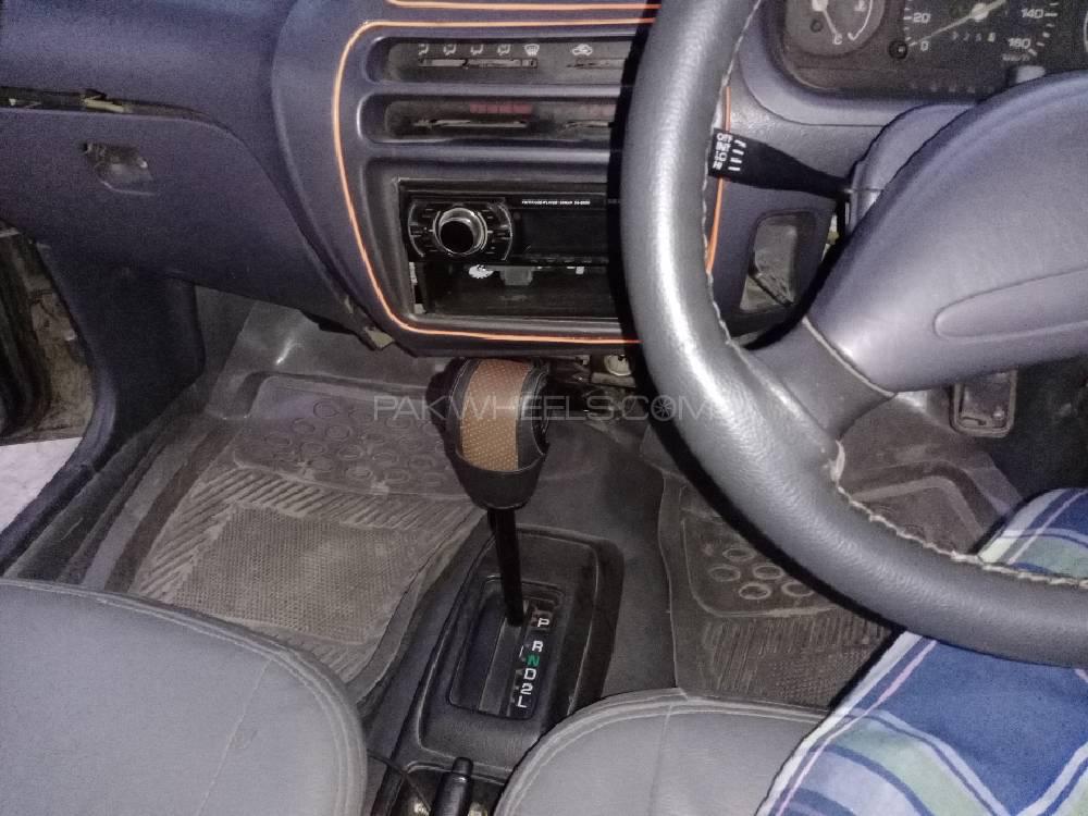 Daihatsu Cuore 2005 for Sale in Lahore Daihatsu Cuore 2005 for Sale in Lahore Image-5