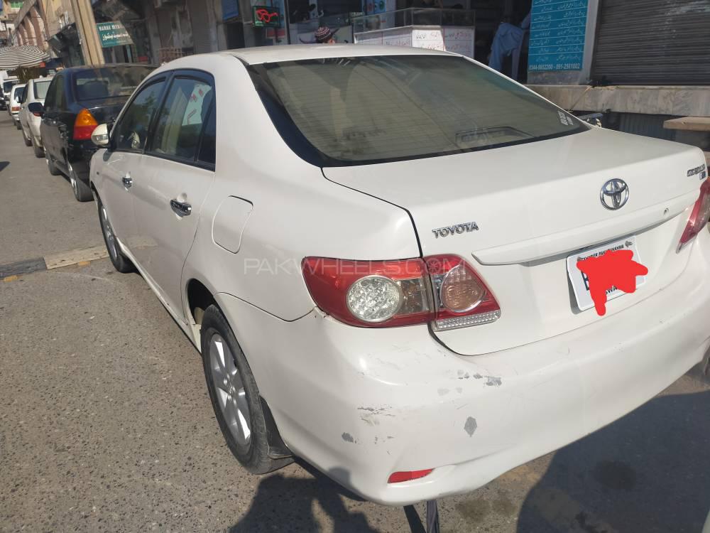 Toyota Corolla 2011 for Sale in Kohat Image-1