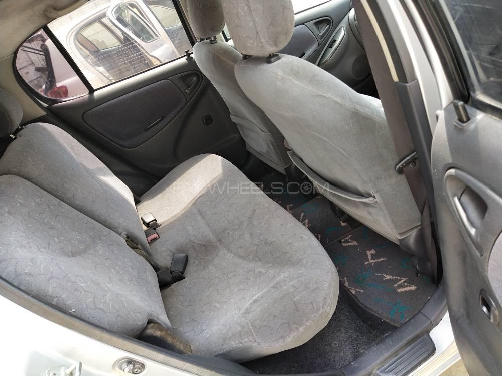 ٹویوٹا ویٹز 2002 for Sale in پشاور ٹویوٹا ویٹز 2002 for Sale in پشاور Image-4
