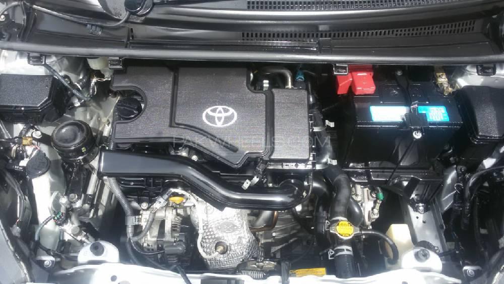 Toyota Vitz 2015 for Sale in Karachi Toyota Vitz 2015 for Sale in Karachi Image-3