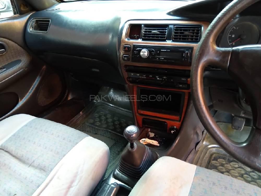 Toyota Corolla 2001 for Sale in Sargodha Toyota Corolla 2001 for Sale in Sargodha Image-5