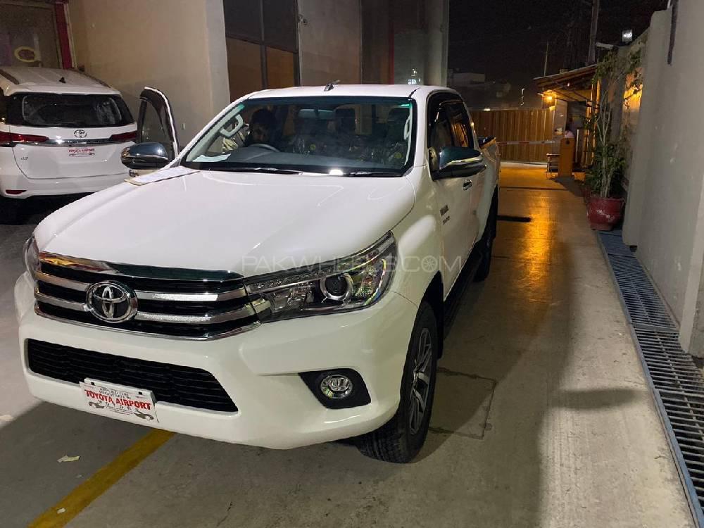 Toyota Hilux 2020 for Sale in Lahore Image-1