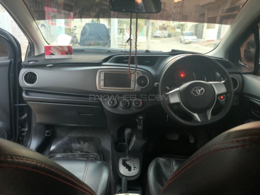 Toyota Vitz 2014 for Sale in Hyderabad Toyota Vitz 2014 for Sale in Hyderabad Image-3