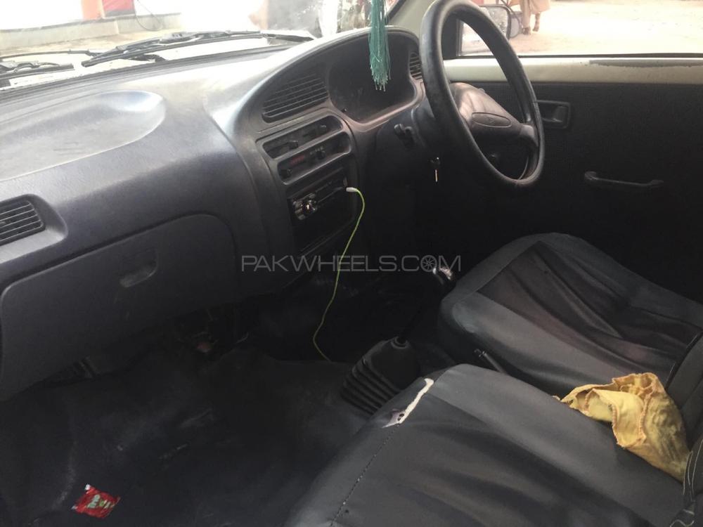 Daihatsu Cuore 2004 for Sale in Peshawar Daihatsu Cuore 2004 for Sale in Peshawar Image-5