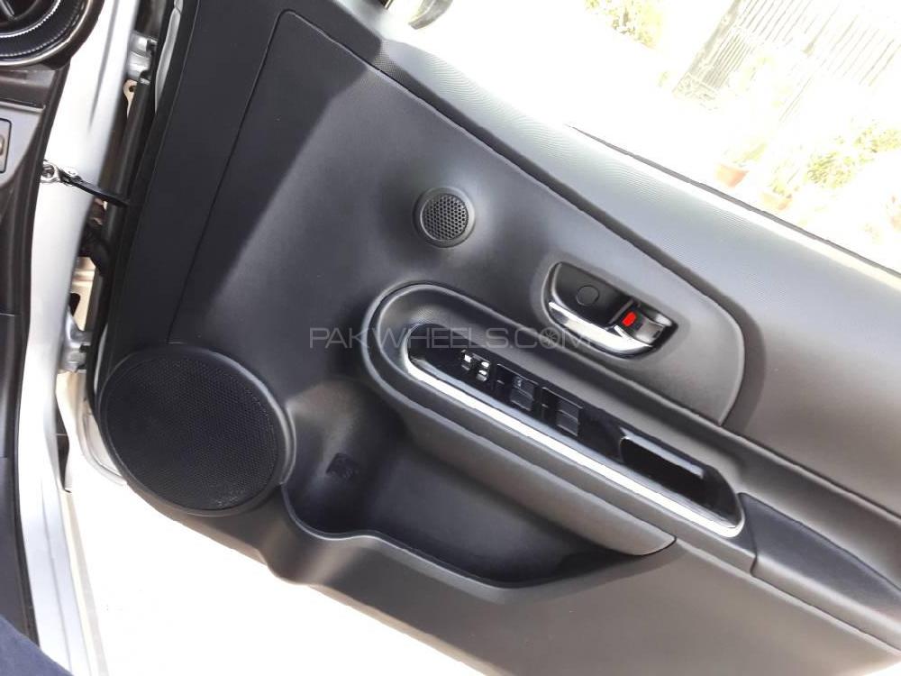 Toyota Aqua 2017 for Sale in Karachi Toyota Aqua 2017 for Sale in Karachi Image-13