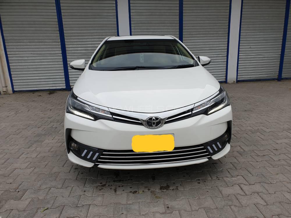 Toyota Corolla 2019 for Sale in Peshawar Image-1