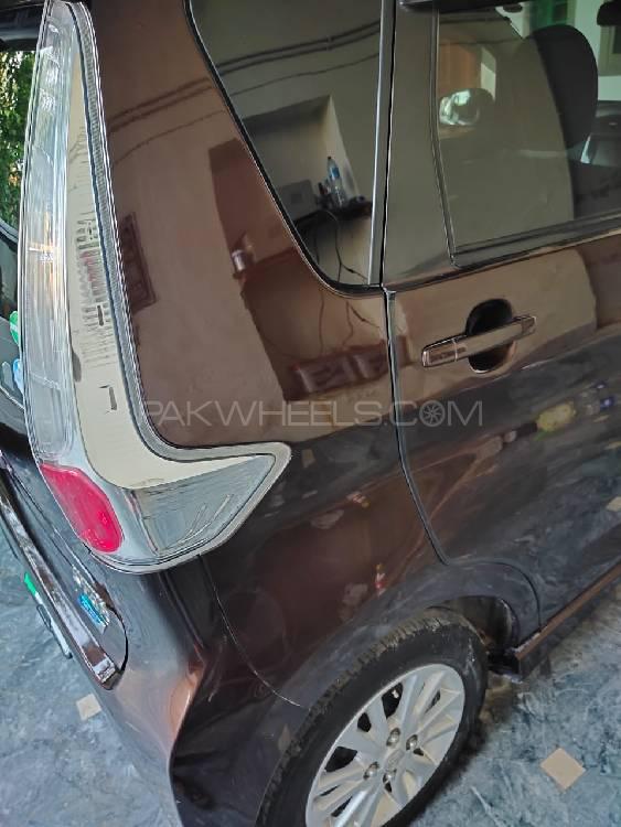 Nissan Dayz Highway Star 2014 for Sale in Sargodha Nissan Dayz Highway Star 2014 for Sale in Sargodha Image-12