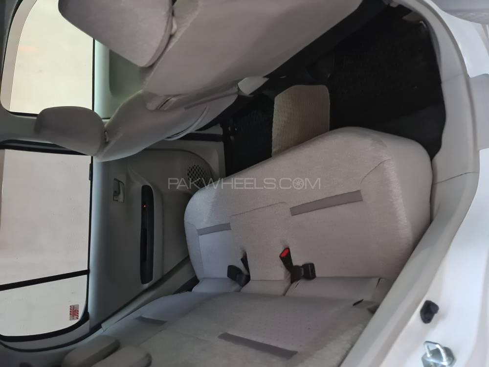 Toyota Passo 2017 for Sale in Lahore Toyota Passo 2017 for Sale in Lahore Image-5