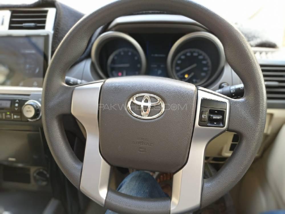 Toyota Prado 2014 for Sale in Karachi Toyota Prado 2014 for Sale in Karachi Image-13