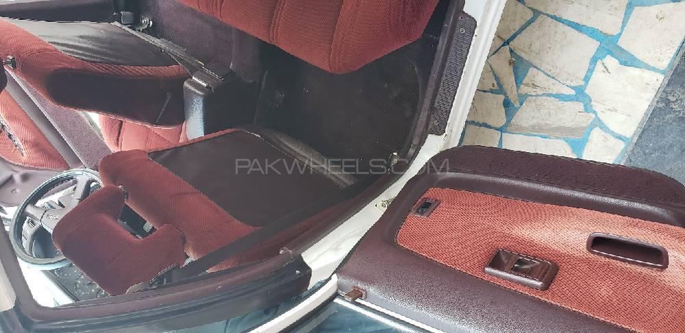 Toyota Corolla 1988 for Sale in Akora khattak Toyota Corolla 1988 for Sale in Akora khattak Image-4