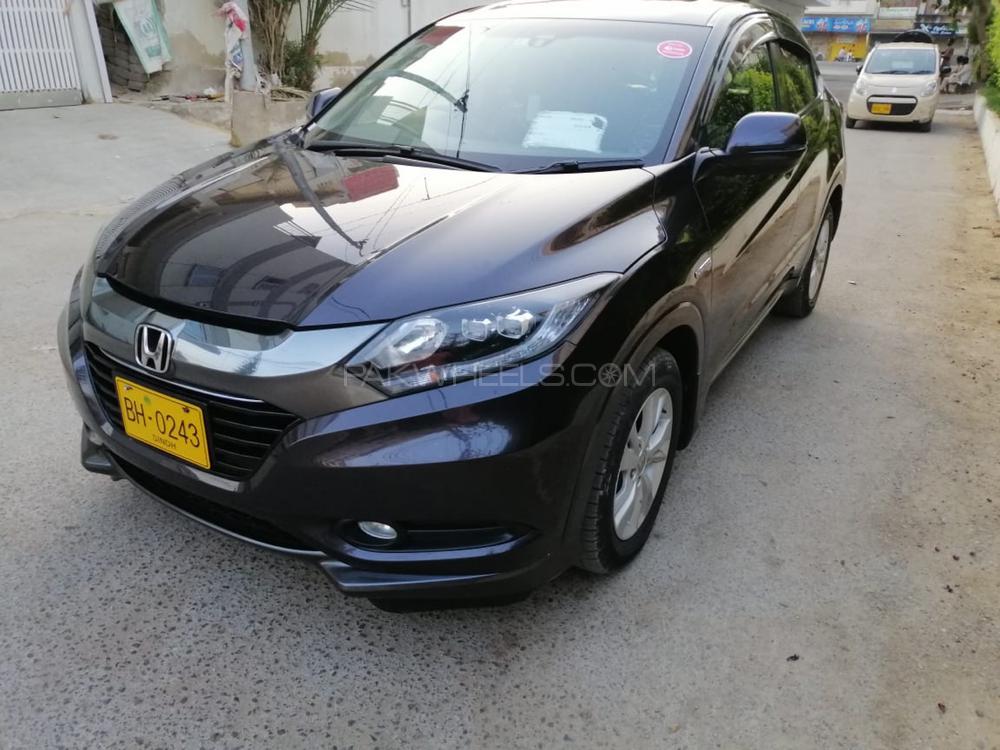 Honda Vezel 2013 for Sale in Karachi Honda Vezel 2013 for Sale in Karachi Image-2