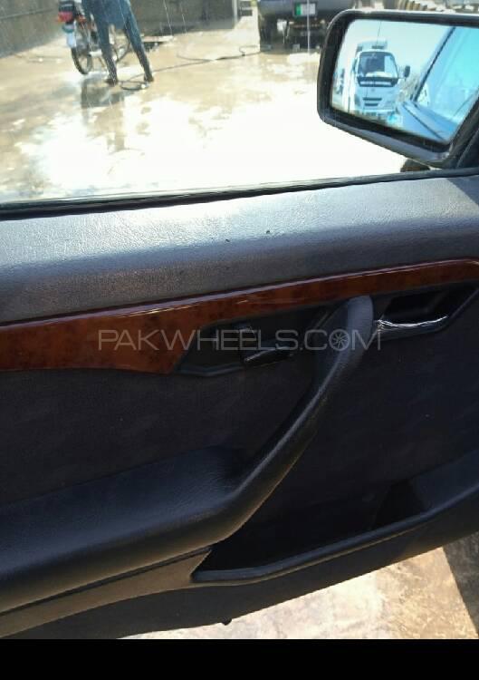 Mercedes Benz C Class 1995 for Sale in Wah cantt Mercedes Benz C Class 1995 for Sale in Wah cantt Image-6