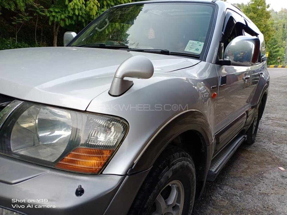 Mitsubishi Pajero 2000 for Sale in Rawalpindi Mitsubishi Pajero 2000 for Sale in Rawalpindi Image-2