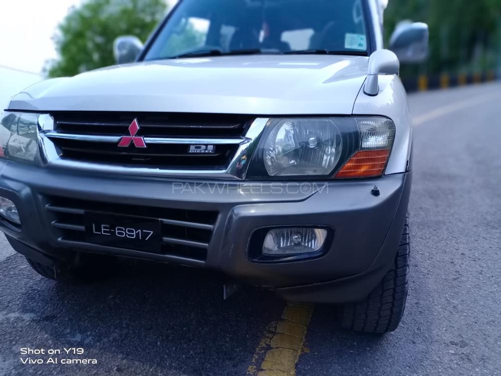 Mitsubishi Pajero 2000 for Sale in Rawalpindi Mitsubishi Pajero 2000 for Sale in Rawalpindi Image-6