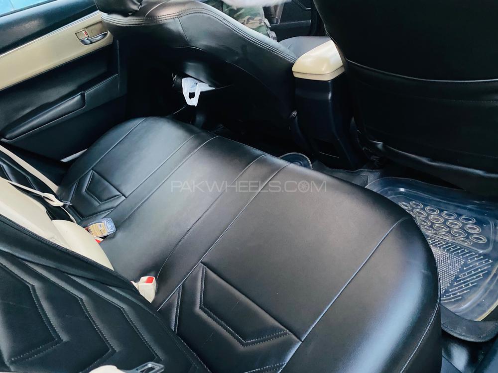 Toyota Corolla 2015 for Sale in Rawalpindi Toyota Corolla 2015 for Sale in Rawalpindi Image-4