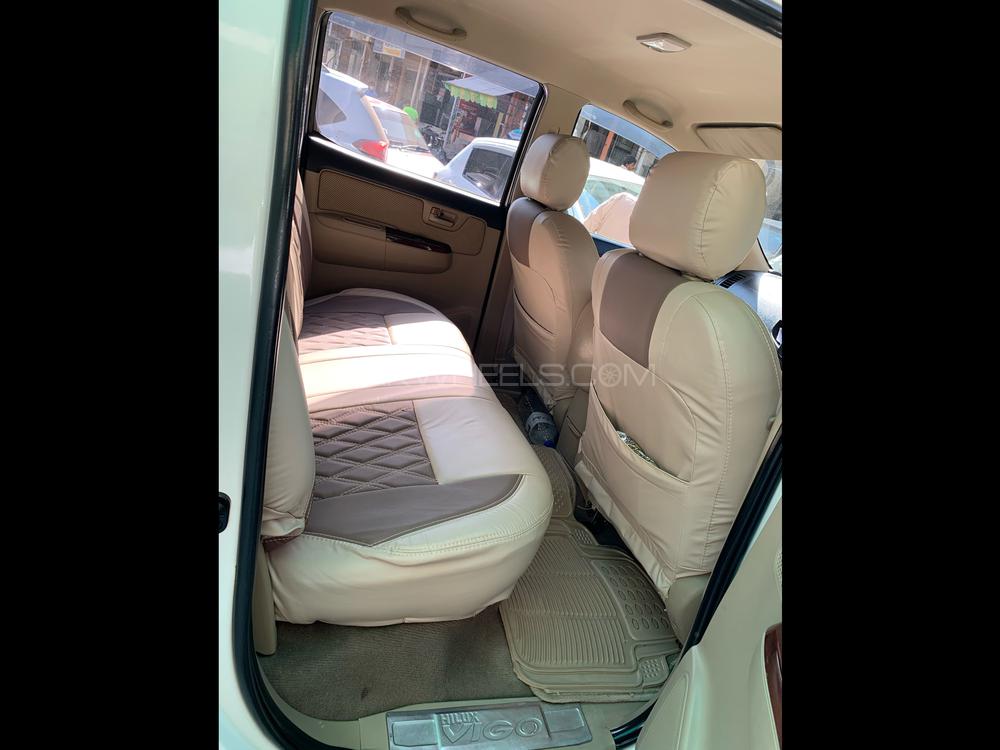 Toyota Hilux 2016 for Sale in Islamabad Toyota Hilux 2016 for Sale in Islamabad Image-3