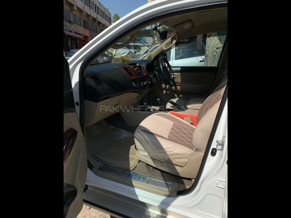 Toyota Hilux 2016 for Sale in Islamabad Toyota Hilux 2016 for Sale in Islamabad Image-6