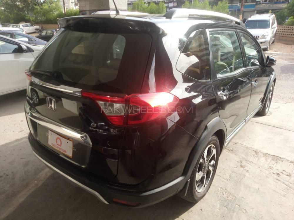 Honda BR-V 2017 for Sale in Karachi Honda BR-V 2017 for Sale in Karachi Image-12