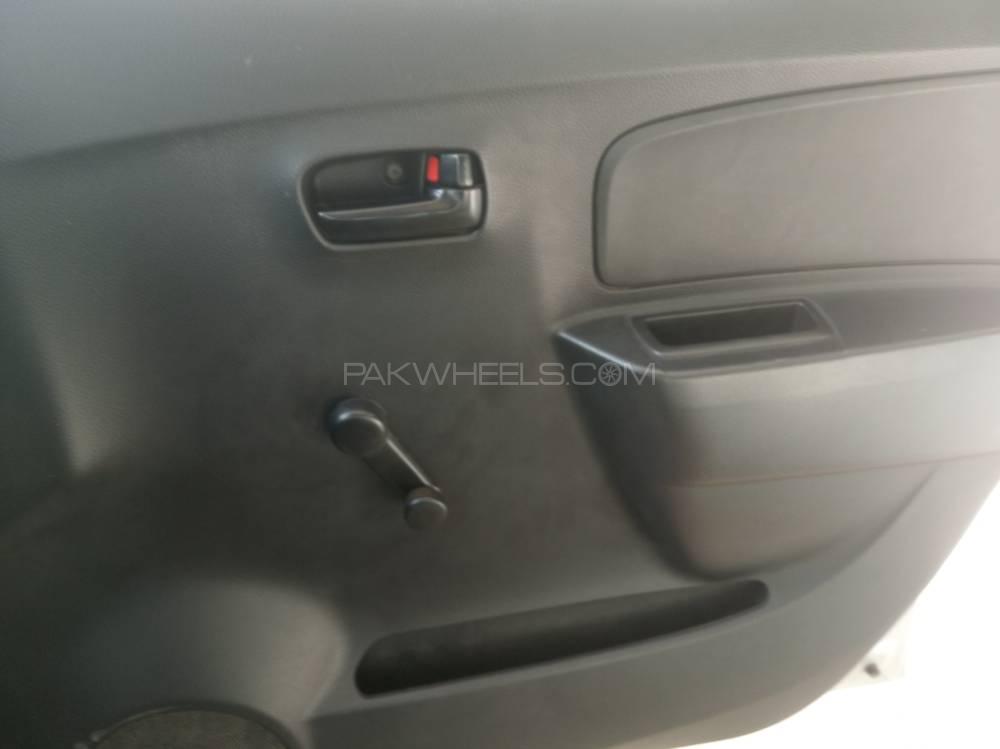 Suzuki Wagon R 2017 for Sale in Karachi Suzuki Wagon R 2017 for Sale in Karachi Image-8