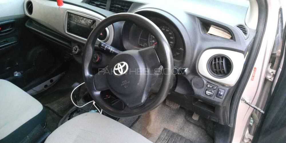 Toyota Vitz 2012 for Sale in Karachi Toyota Vitz 2012 for Sale in Karachi Image-10