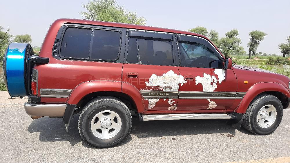 Toyota Land Cruiser 1995 for Sale in D.G.Khan Toyota Land Cruiser 1995 for Sale in D.G.Khan Image-13