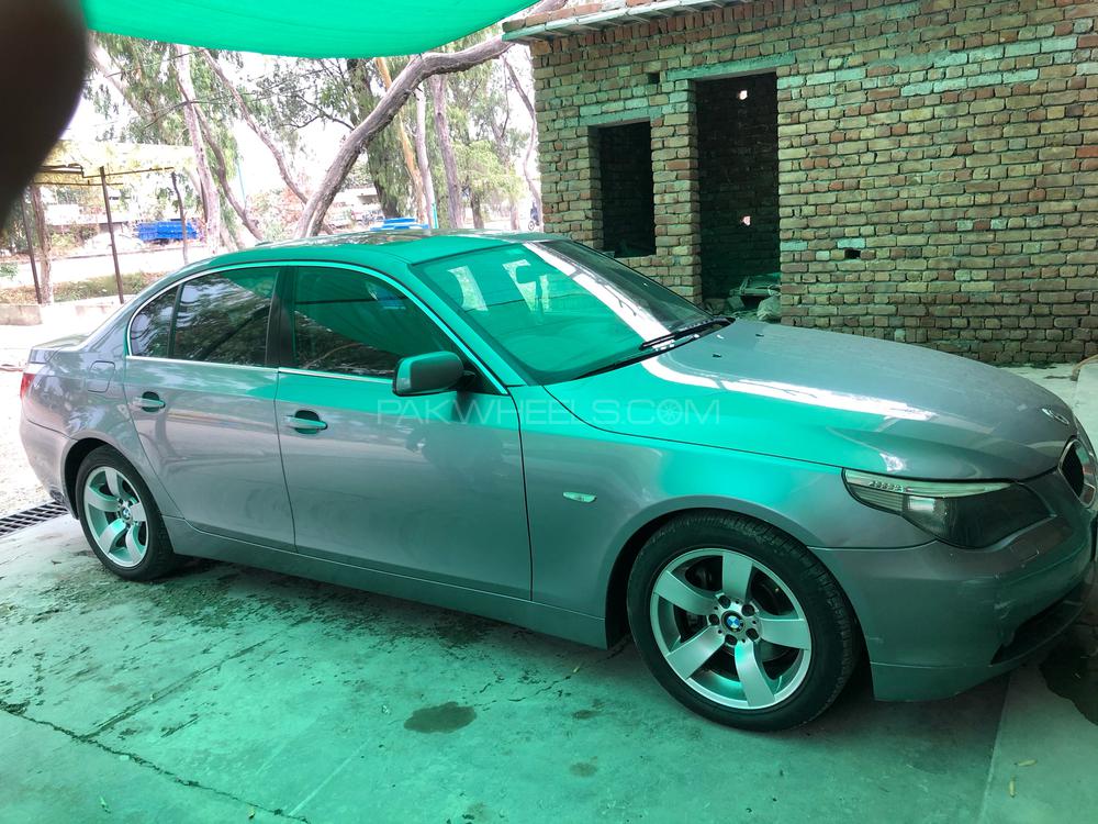 BMW 5 Series 2005 for Sale in Nowshera cantt Image-1