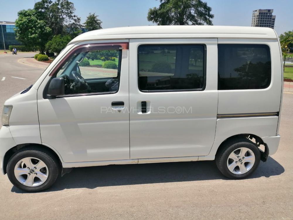 Daihatsu Hijet 2010 for Sale in Lahore Daihatsu Hijet 2010 for Sale in Lahore Image-2