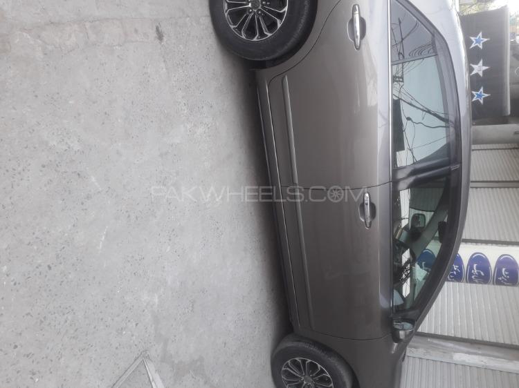 Toyota Premio 2011 for Sale in Lahore Toyota Premio 2011 for Sale in Lahore Image-8