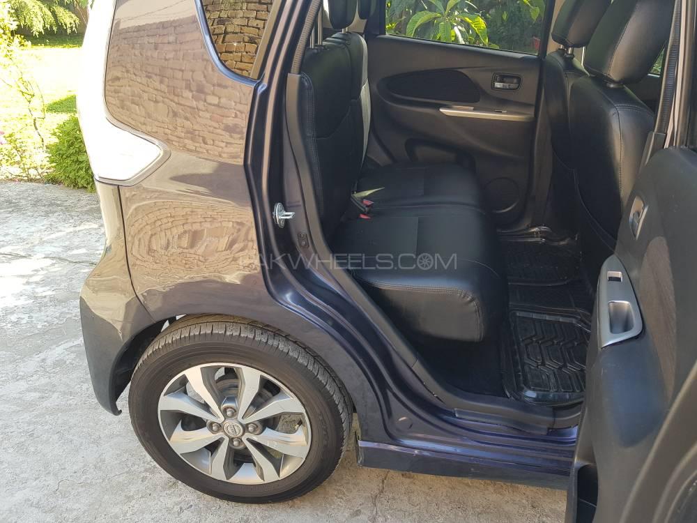 Nissan Dayz Highway Star 2014 for Sale in Peshawar Nissan Dayz Highway Star 2014 for Sale in Peshawar Image-9