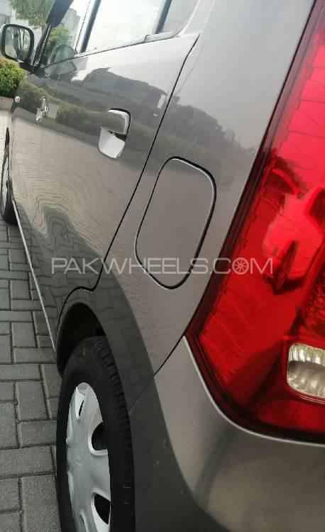 Suzuki Wagon R 2016 for Sale in Gujrat Suzuki Wagon R 2016 for Sale in Gujrat Image-3