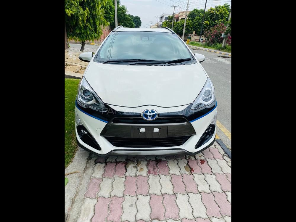 Toyota Aqua 2016 for Sale in Gujranwala Image-1