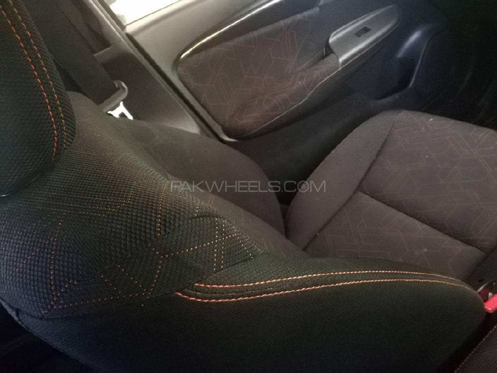 Honda Fit 2014 for Sale in Nowshera Honda Fit 2014 for Sale in Nowshera Image-11