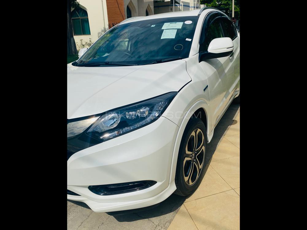 Honda Vezel 2017 for Sale in Sialkot Honda Vezel 2017 for Sale in Sialkot Image-6