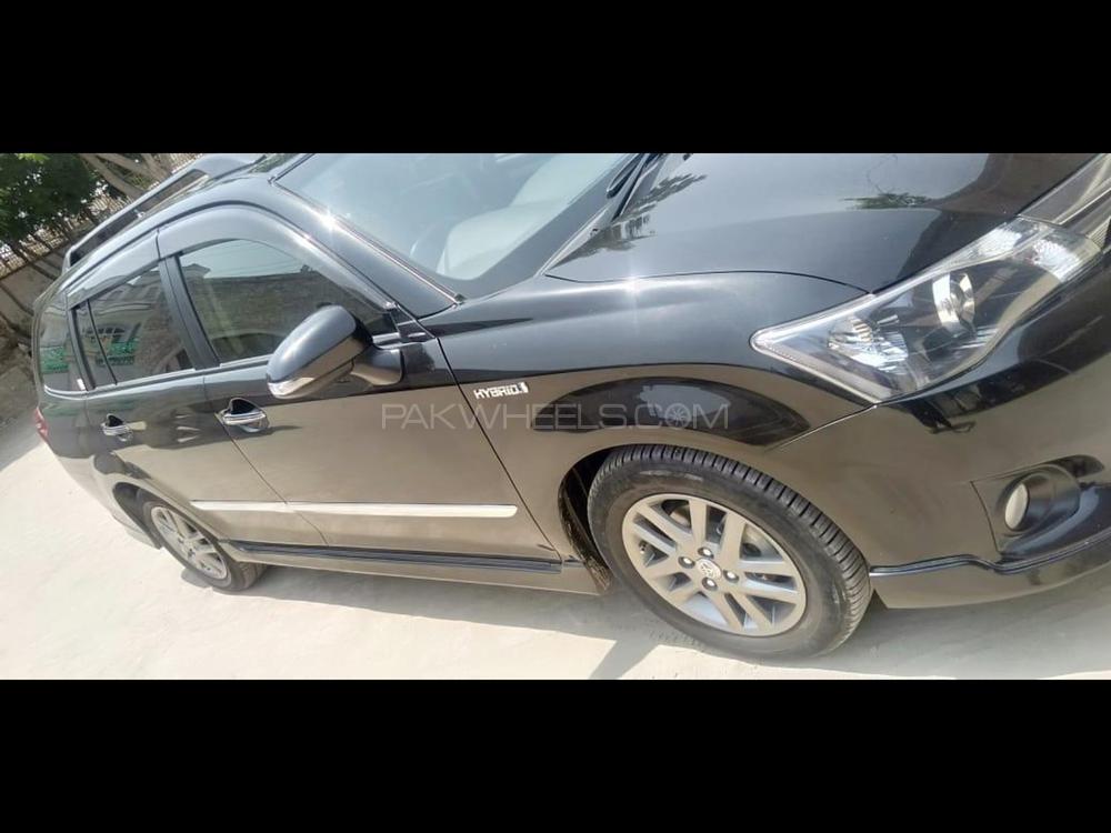 Toyota Corolla Fielder 2018 for Sale in Multan Image-1