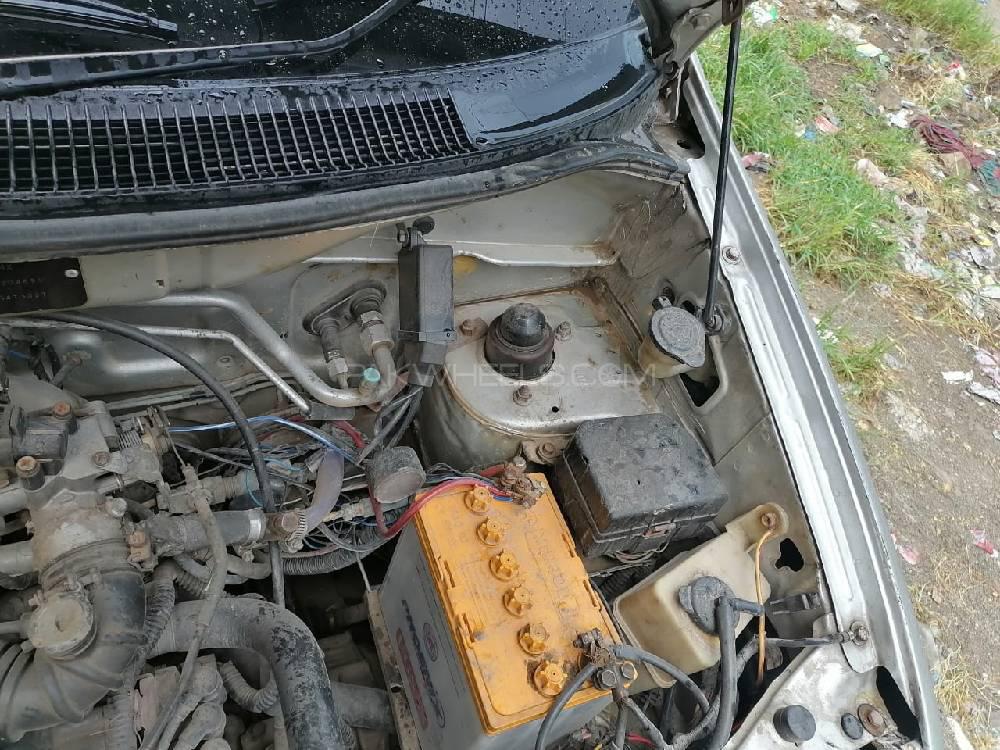 ہنڈائی سانترو 2001 for Sale in اسلام آباد ہنڈائی سانترو 2001 for Sale in اسلام آباد Image-13