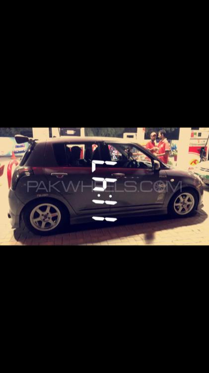 Suzuki Swift - 2014  Suzuki Swift - 2014  Image-2