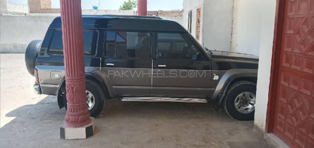 Nissan Patrol 1990 for Sale in Multan Nissan Patrol 1990 for Sale in Multan Image-10