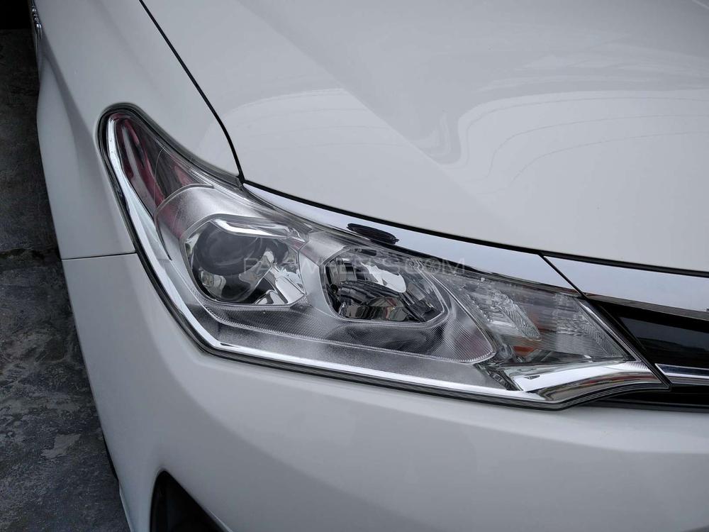 Toyota Corolla Fielder 2018 for Sale in Lahore Toyota Corolla Fielder 2018 for Sale in Lahore Image-14