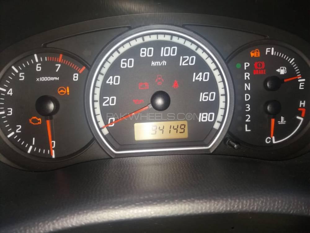 Suzuki Swift 2015 for Sale in Karachi Suzuki Swift 2015 for Sale in Karachi Image-11
