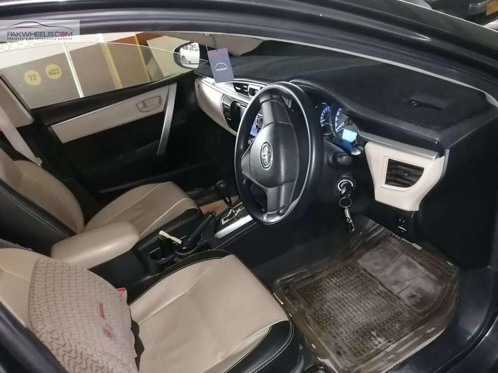 Toyota Corolla 2017 for Sale in Karachi Toyota Corolla 2017 for Sale in Karachi Image-10