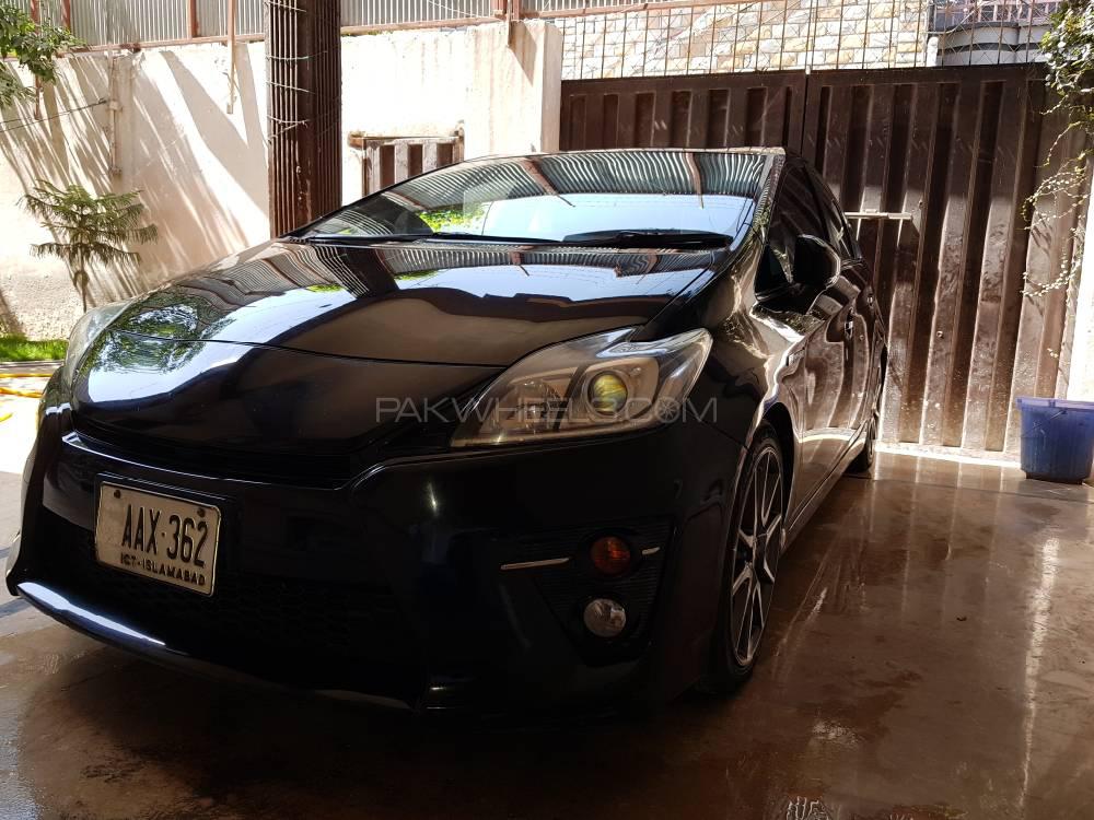 Toyota Prius 2012 for Sale in Peshawar Image-1