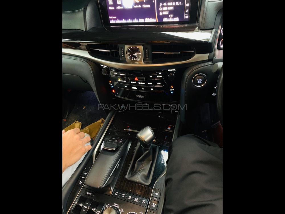 Lexus LX Series 2016 for Sale in Islamabad Lexus LX Series 2016 for Sale in Islamabad Image-2