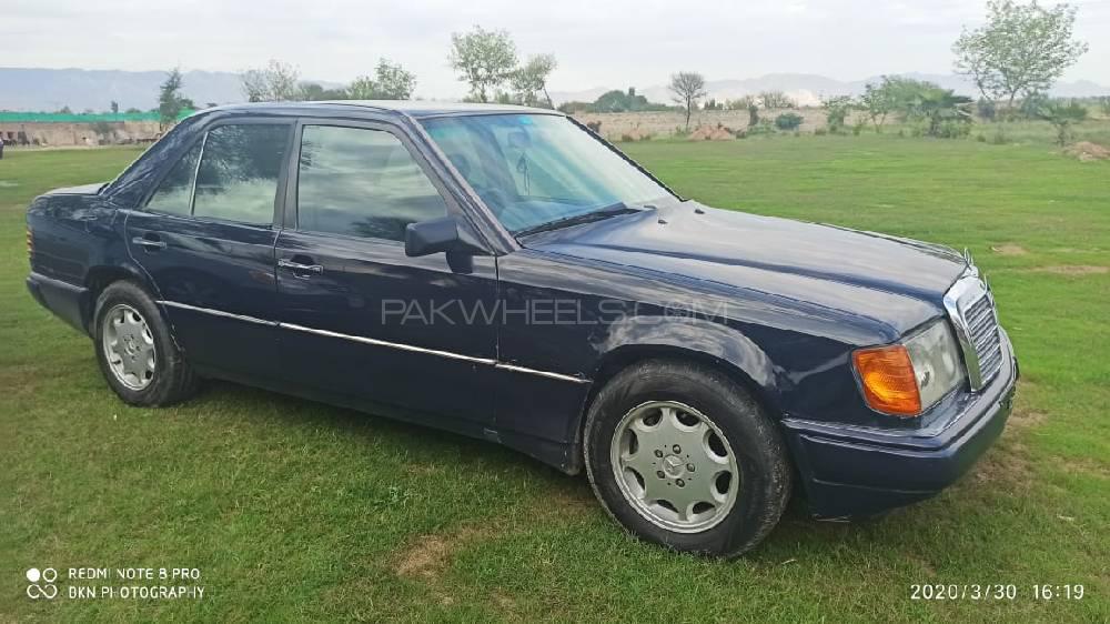 Mercedes Benz E Class 1992 for Sale in Islamabad Mercedes Benz E Class 1992 for Sale in Islamabad Image-4