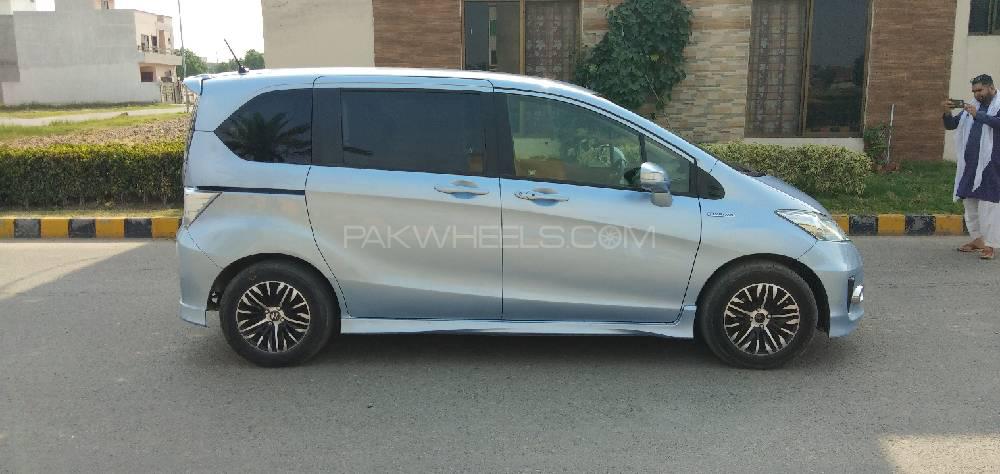 Honda Freed 2014 for Sale in Gujranwala Honda Freed 2014 for Sale in Gujranwala Image-3