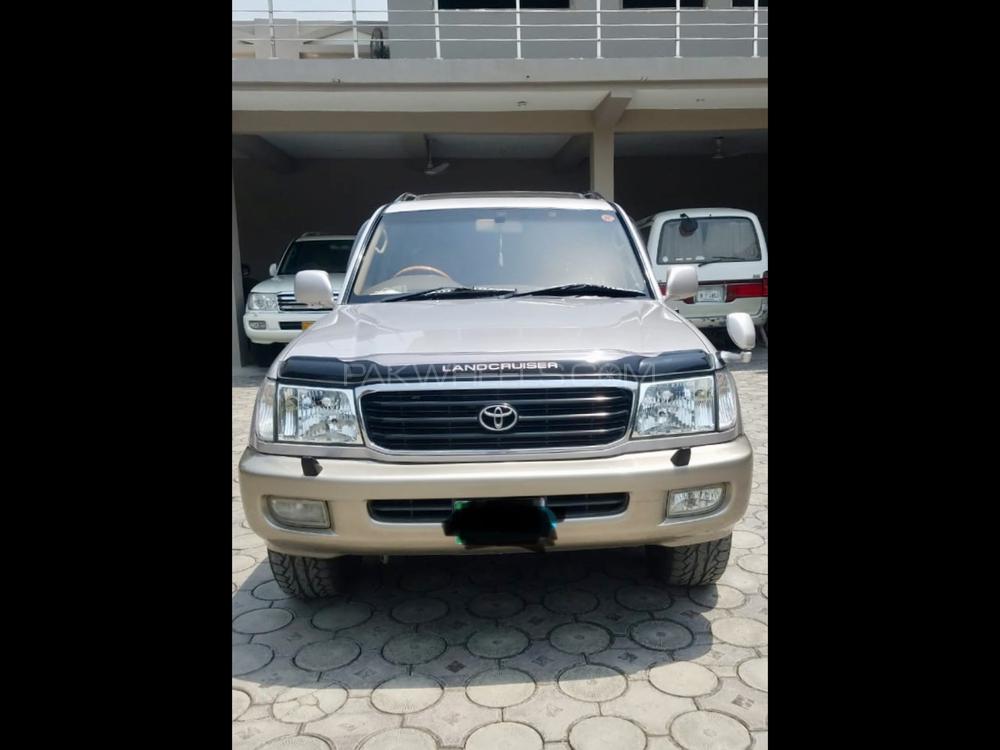 Toyota Land Cruiser 2001 for Sale in Peshawar Toyota Land Cruiser 2001 for Sale in Peshawar Image-2