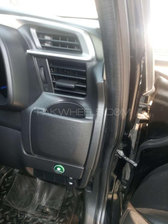 Honda Fit 2014 for Sale in Gujranwala Honda Fit 2014 for Sale in Gujranwala Image-11