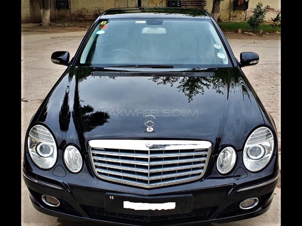 Mercedes Benz E Class 2007 for Sale in Abbottabad Image-1