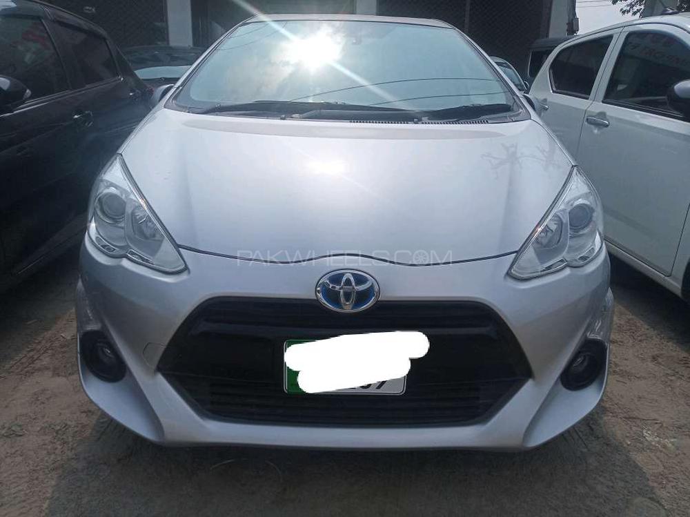 Toyota Aqua 2016 for Sale in Gujranwala Image-1