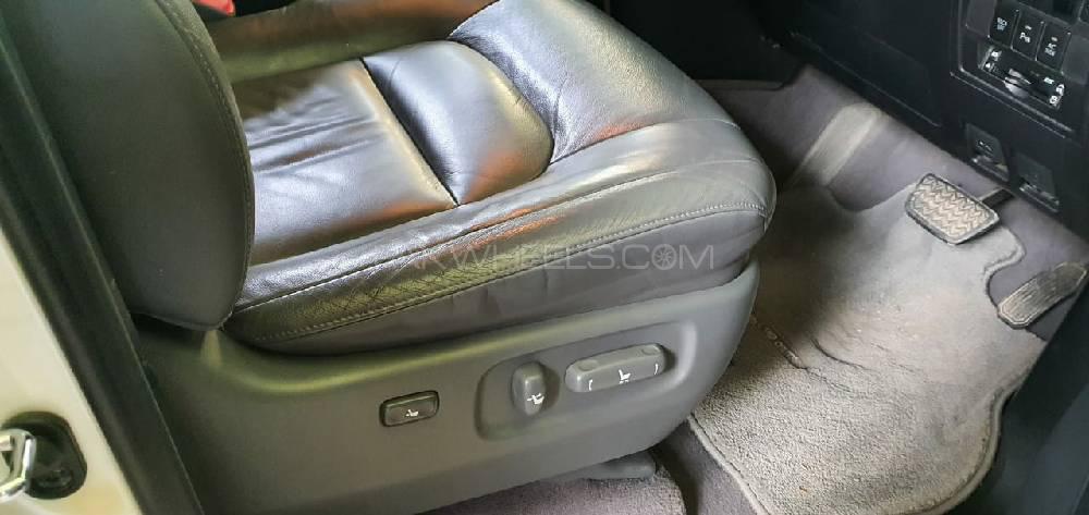 Toyota Land Cruiser 2008 for Sale in Gujranwala Toyota Land Cruiser 2008 for Sale in Gujranwala Image-7