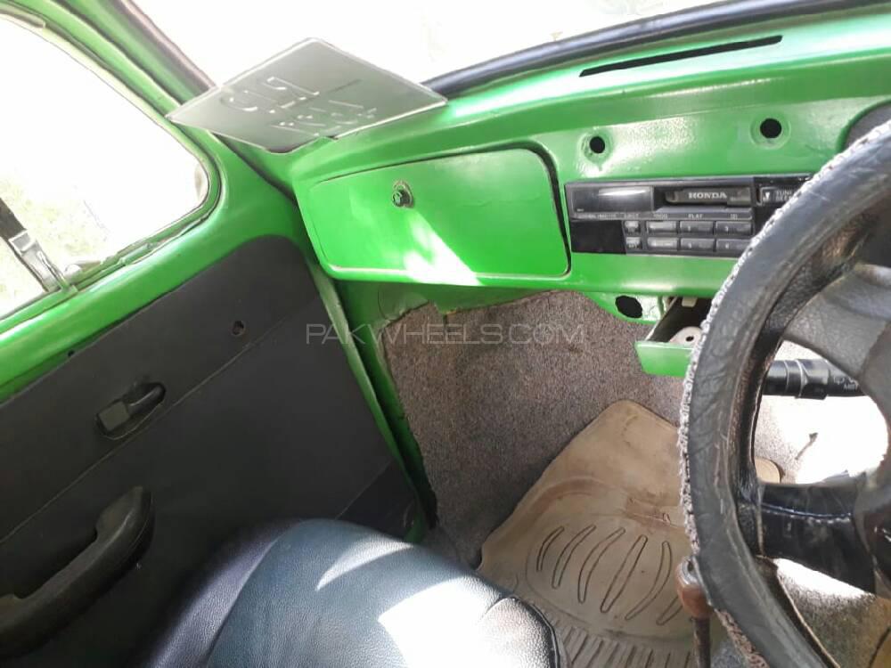 Volkswagen Beetle 1963 for Sale in Lahore Volkswagen Beetle 1963 for Sale in Lahore Image-20